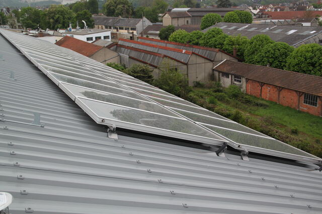 Panneaux solaires & énergies renouvelables — Concept FP