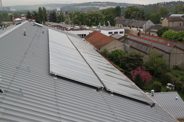 Panneaux solaires & énergies renouvelables — Concept FP